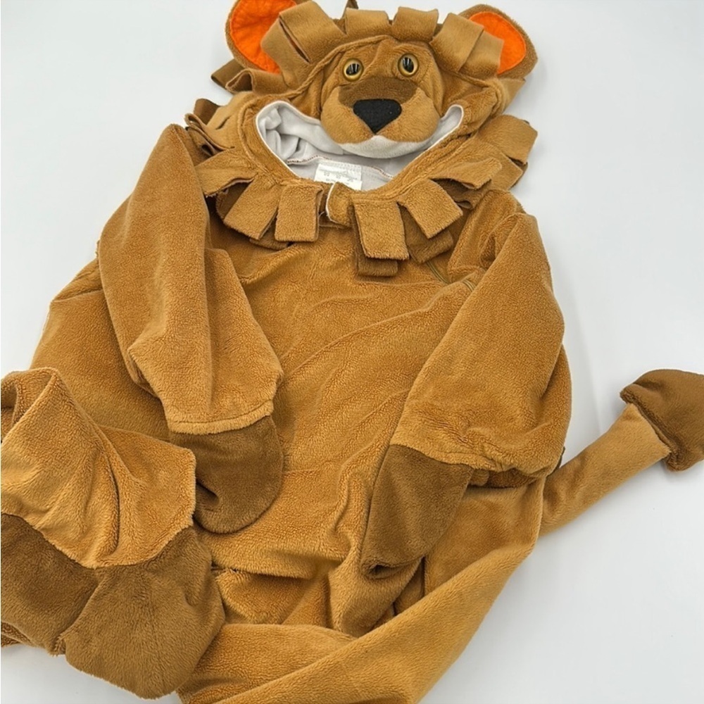 Target Cuddly Lion Halloween Costume 12-24 Months